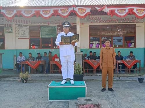 Pejabat Kepala Desa Kelebuk Pimpin Upacara Bendera Peringatan HUT RI Ke-80 Tahun 2025